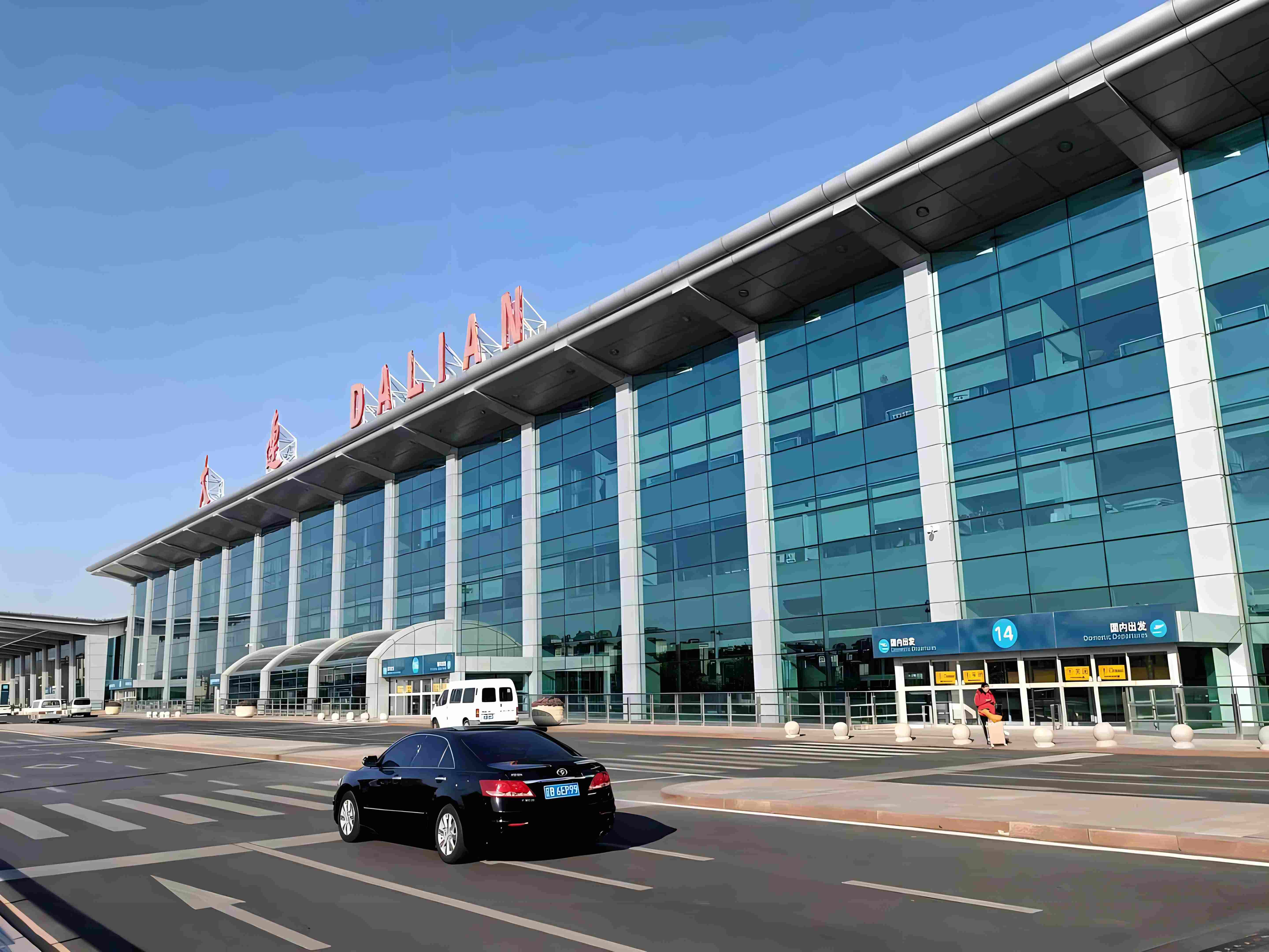 9大連國際機場股份有限公司（T2航站樓）.jpg